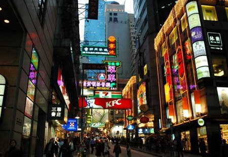 抽身商標(biāo)大戰(zhàn) 香港榮華內(nèi)地市場(chǎng)使用新標(biāo)